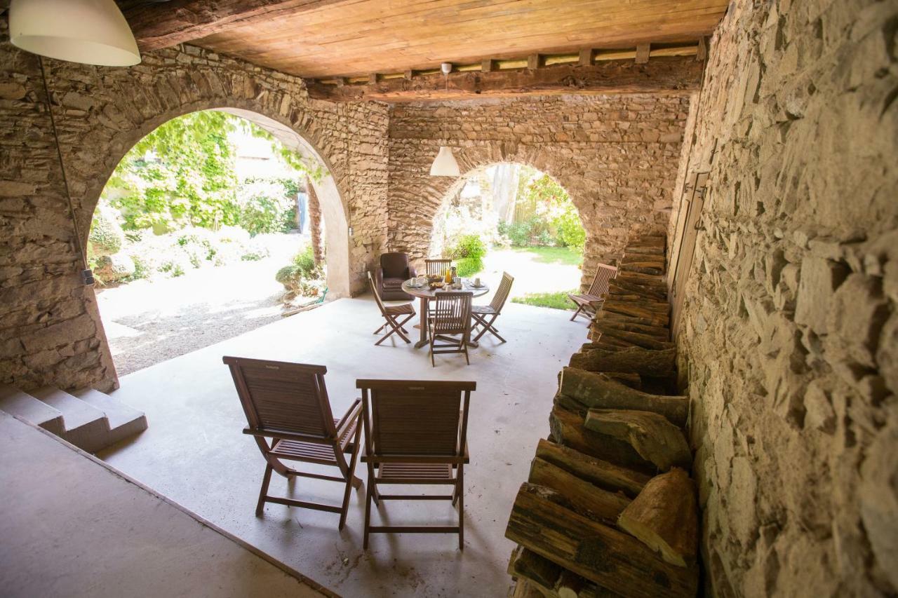 Le Clos Du Perret Chaussan ภายนอก รูปภาพ