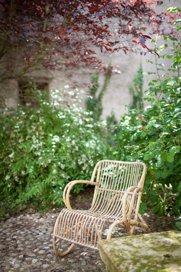 Le Clos Du Perret Chaussan ภายนอก รูปภาพ